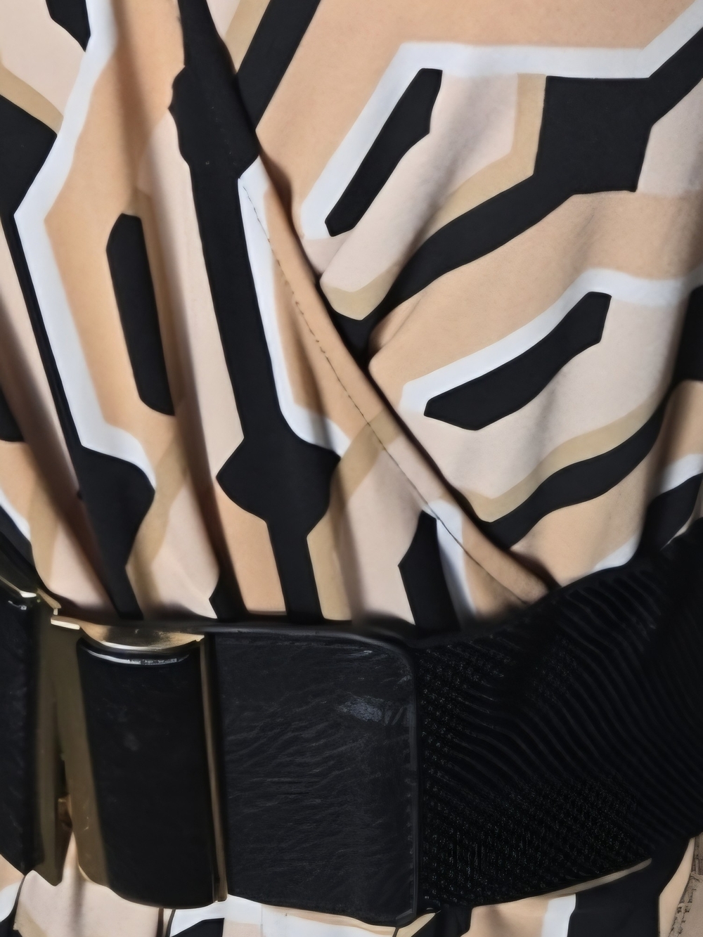 Geometric Print Faux Wrap Midi Dress with Wide Elastic Buckle Belt - Picture 2 of 4